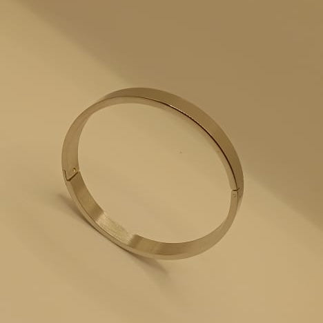 Classic Cute Bear Stainless Steel Bracelets Bangles For Women Men Luxury Fashion