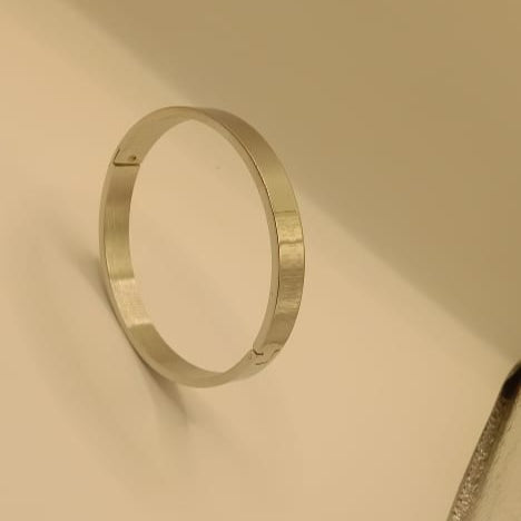 Classic Cute Bear Stainless Steel Bracelets Bangles For Women Men Luxury Fashion